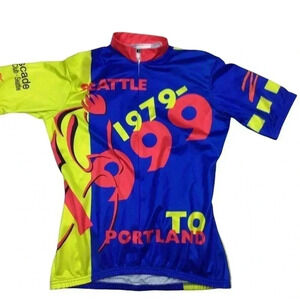 1999 Seattle to Portland vintage Vomax biking zip up​